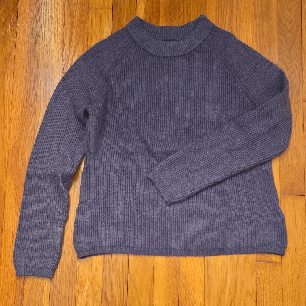 Tahari Heathered Knit Sweater in Gray